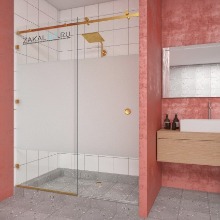 Комбинированное стекло, фурнитура золото.